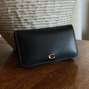 Coach Essential Slim Card Case Black/Brass